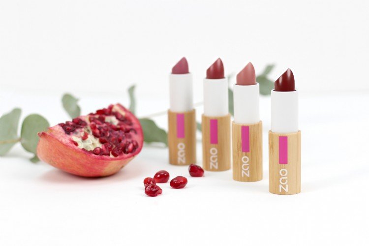 Zao Cocoon Lipstick - vegan and organic balm lipstick with Alice England